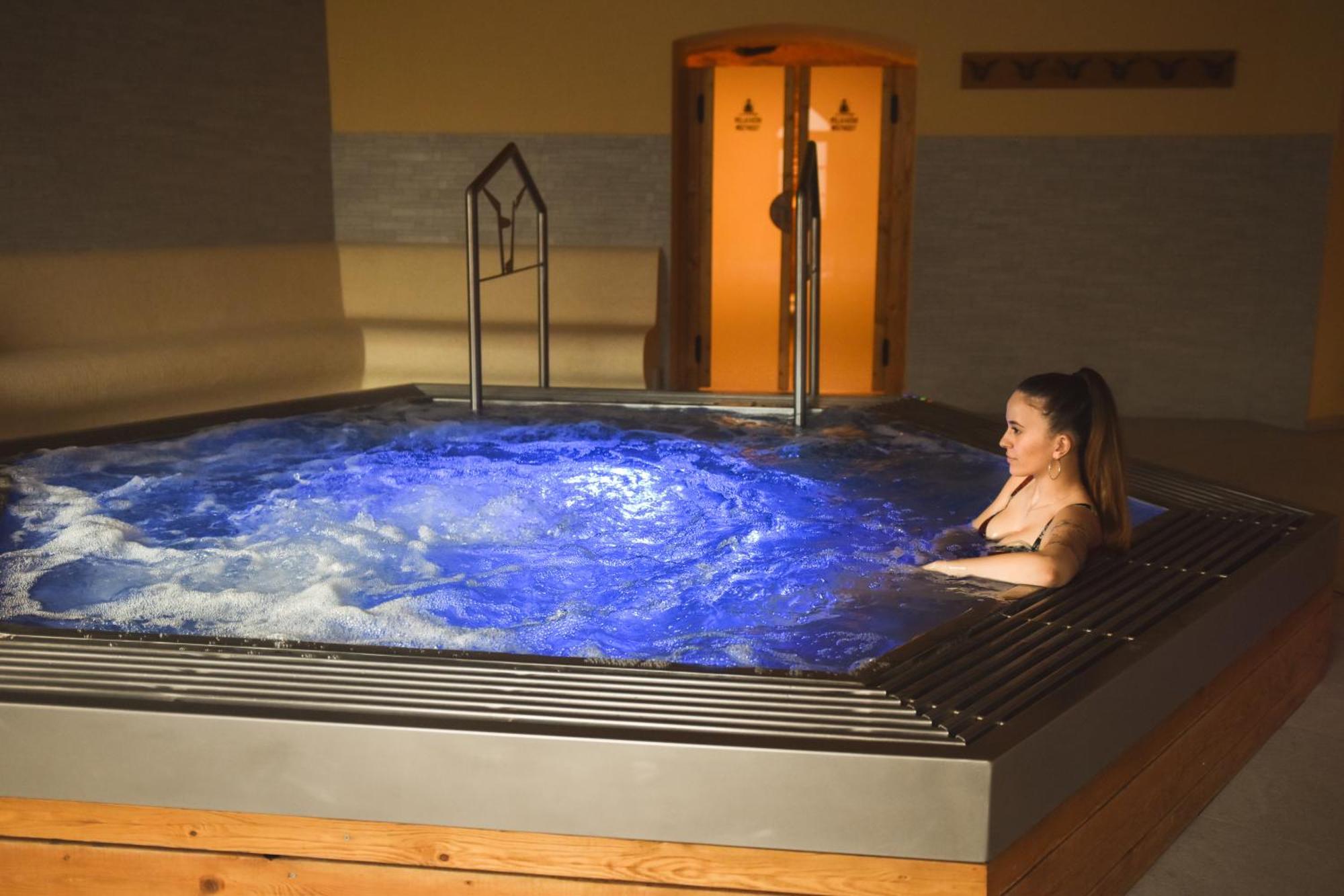 Hotel U Zeleneho Stromu Nepomuk 外观 照片