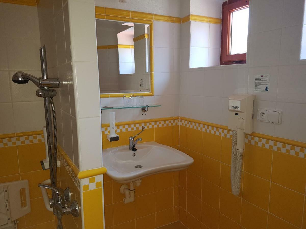 Hotel U Zeleneho Stromu Nepomuk 外观 照片